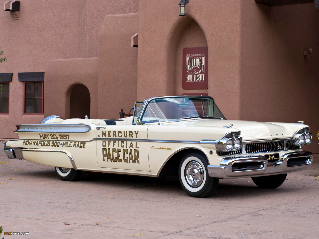Mercury Turnpike Cruiser Convertible Indy 500 Pace Car (76S) 1957 wallpapers (1280 x 960)