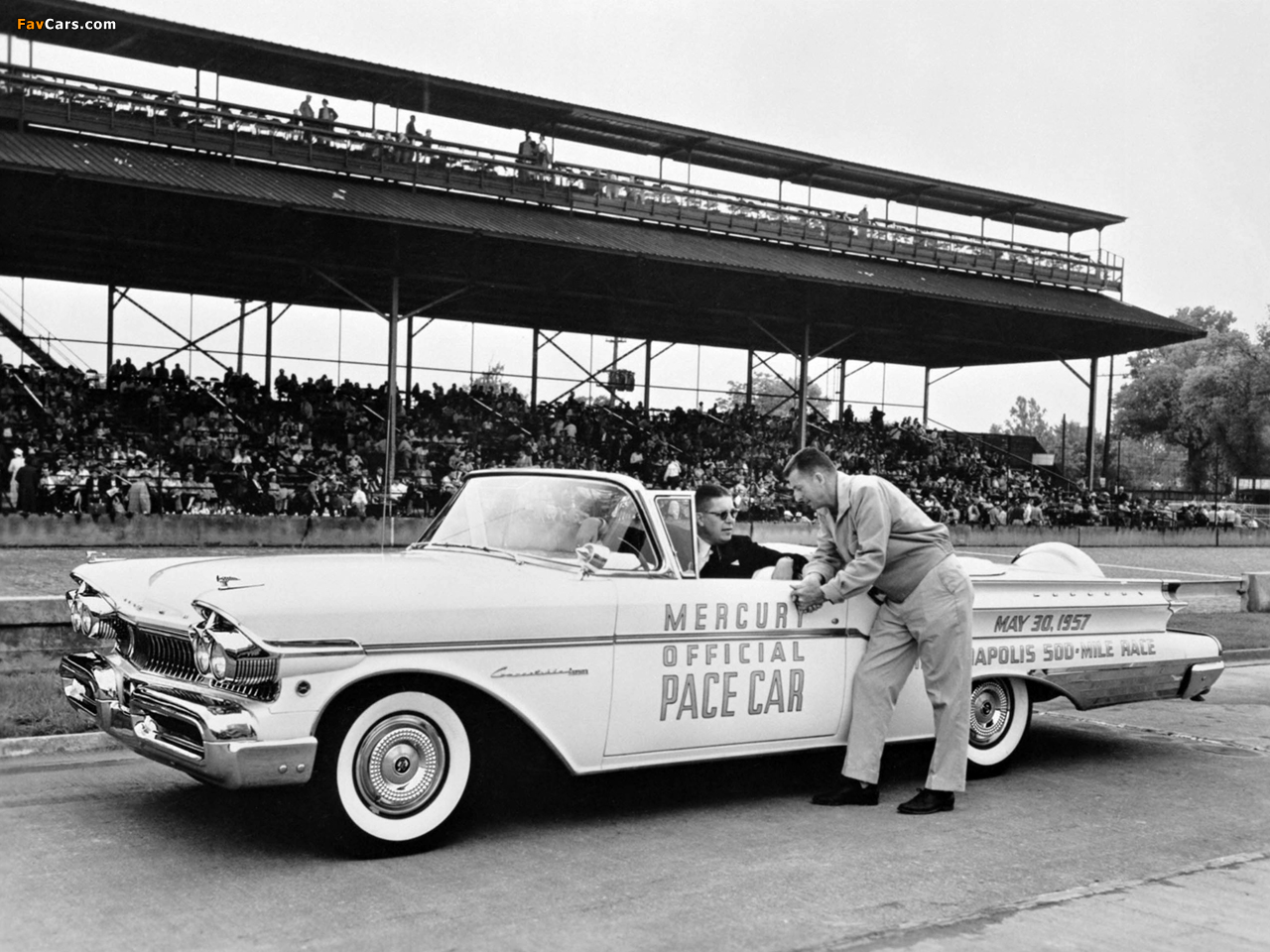 Pictures of Mercury Turnpike Cruiser Convertible Indy 500 Pace Car (76S) 1957 (1280 x 960)