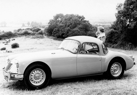 MGA Twin-Cam Coupe 1958–60 pictures
