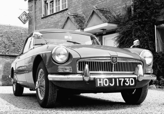 MGB Roadster 1962–67 images