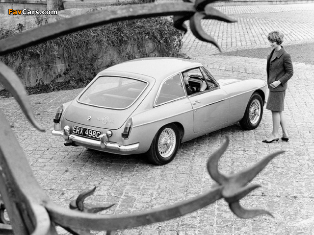 MGB GT 1965–69 images (640 x 480)