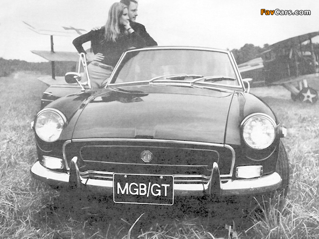 MGB GT US-spec 1970–72 pictures (640 x 480)