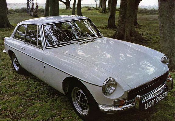 MGB GT 1970–72 wallpapers