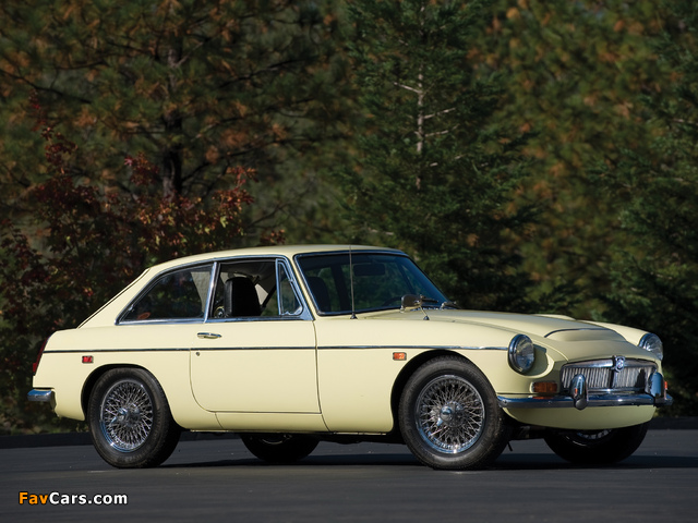 MGC GT US-spec 1967–69 photos (640 x 480)