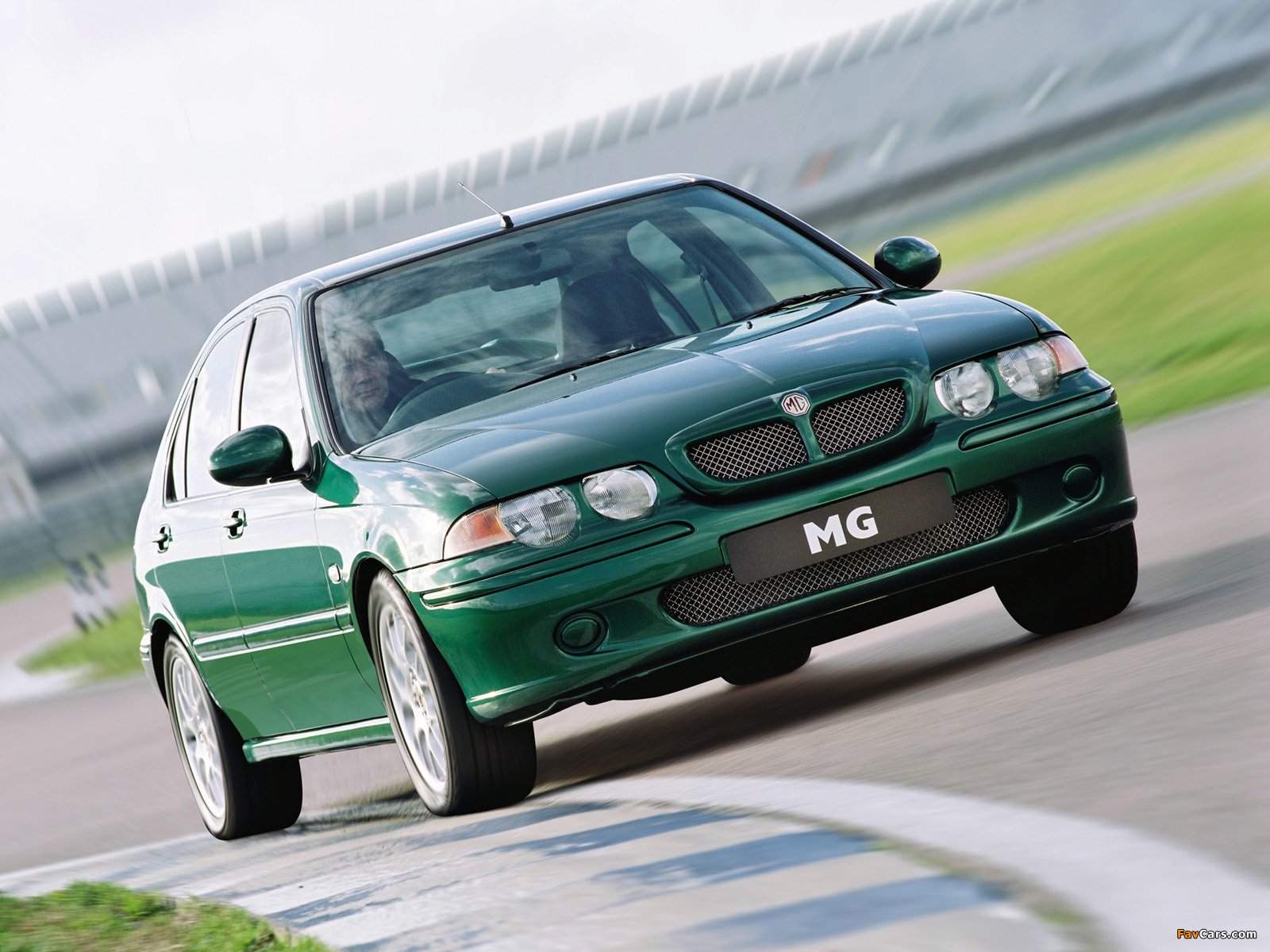 MG ZS TD 115 5-door 2001–04 images (1600 x 1200)