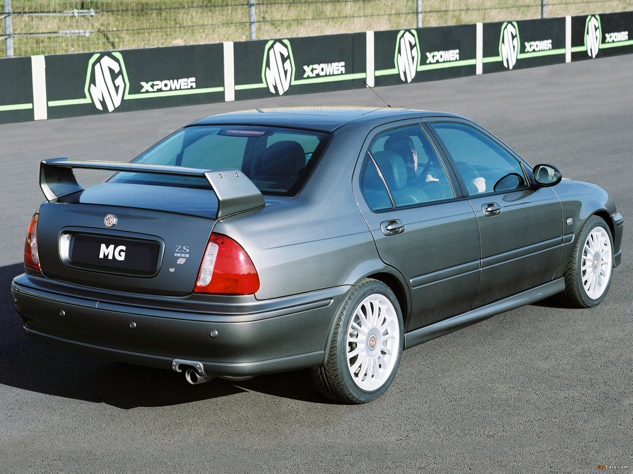 MG ZS 180 2001–04 images (2048 x 1536)