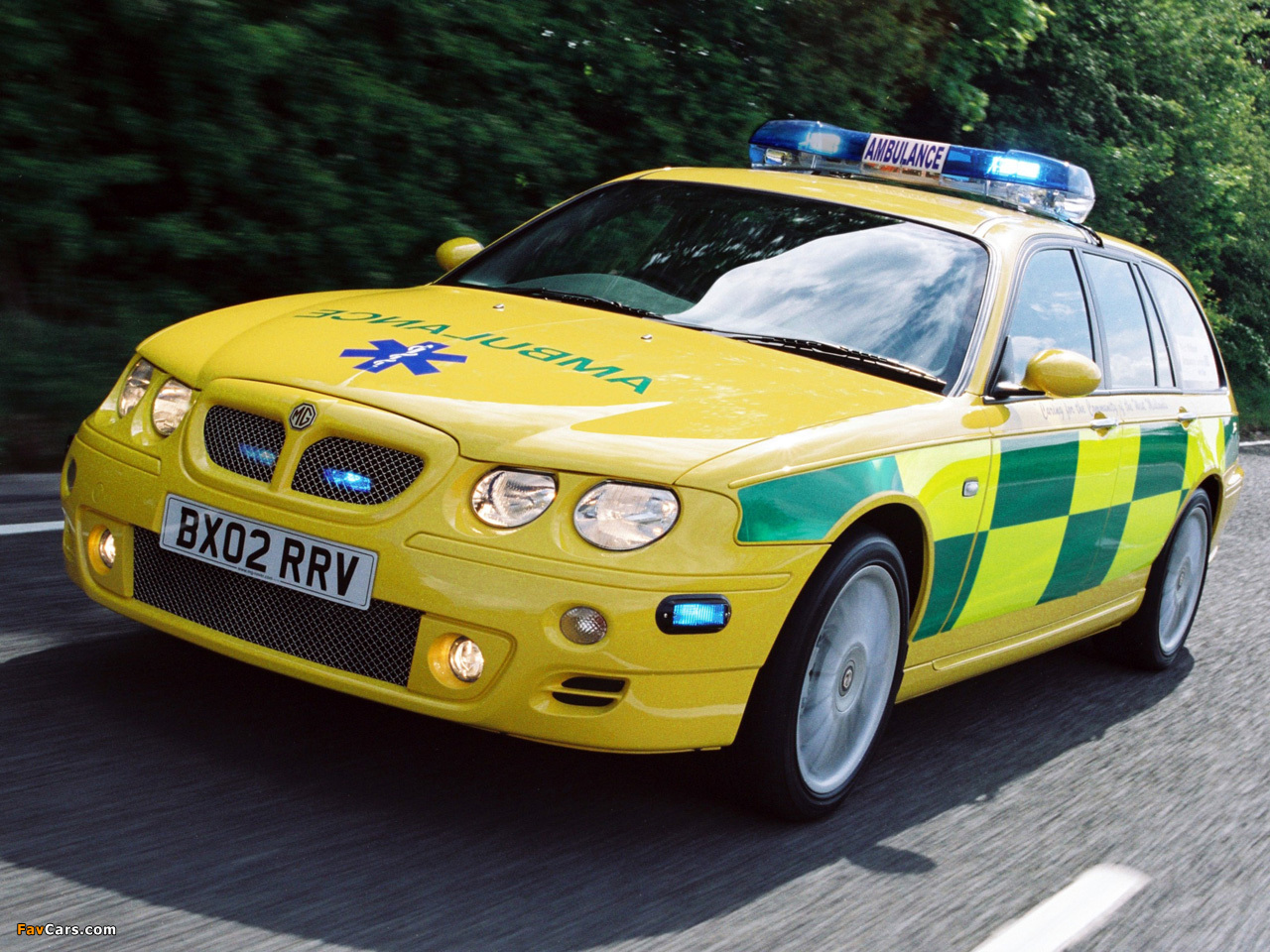 MG ZT-T Ambulance 2001–03 wallpapers (1280 x 960)