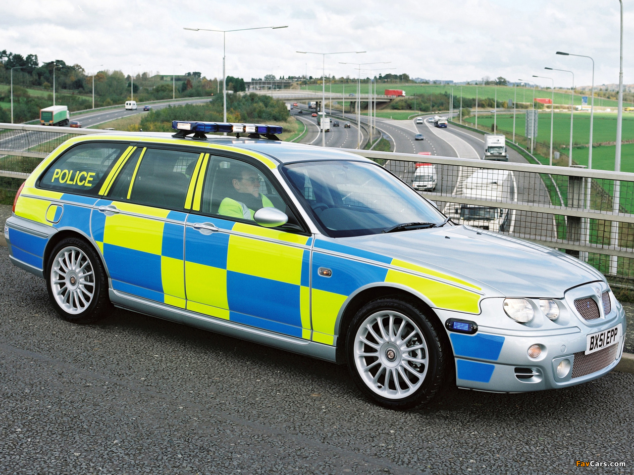 MG ZT-T Police 2001–03 wallpapers (1280 x 960)