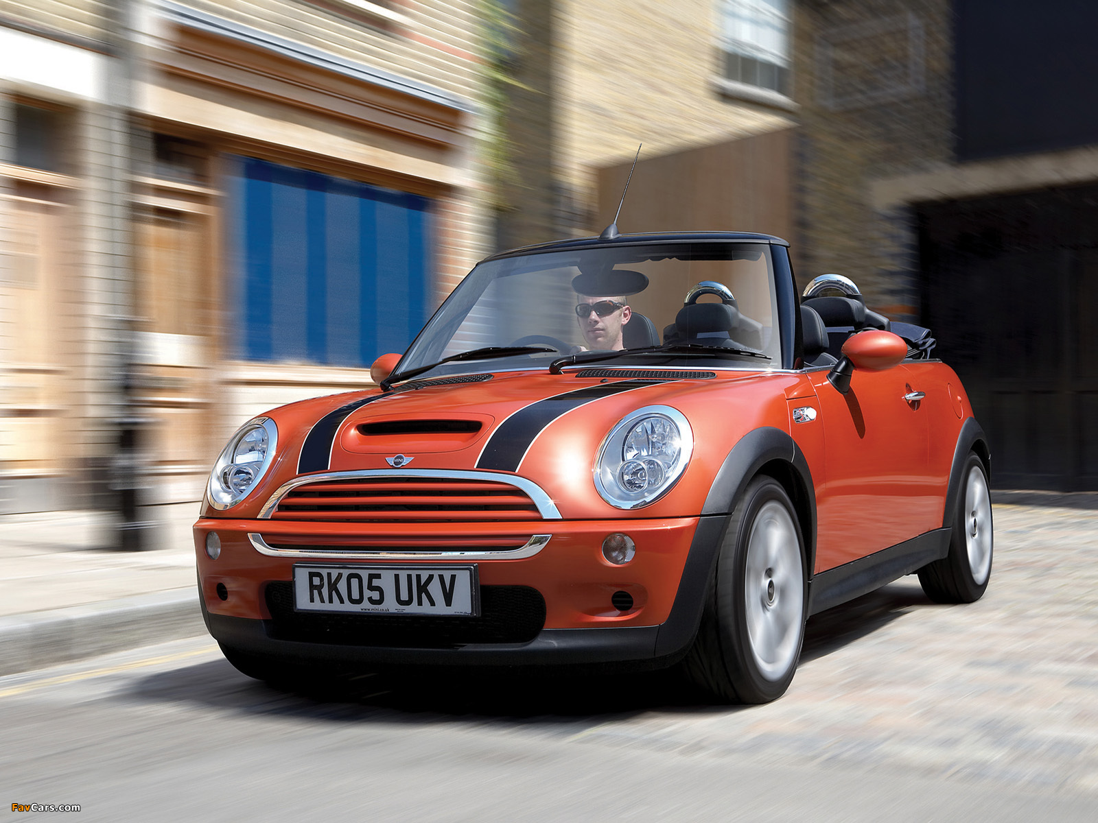 Mini Cooper S Cabrio UK-spec (R52) 2004–08 pictures (1600 x 1200)