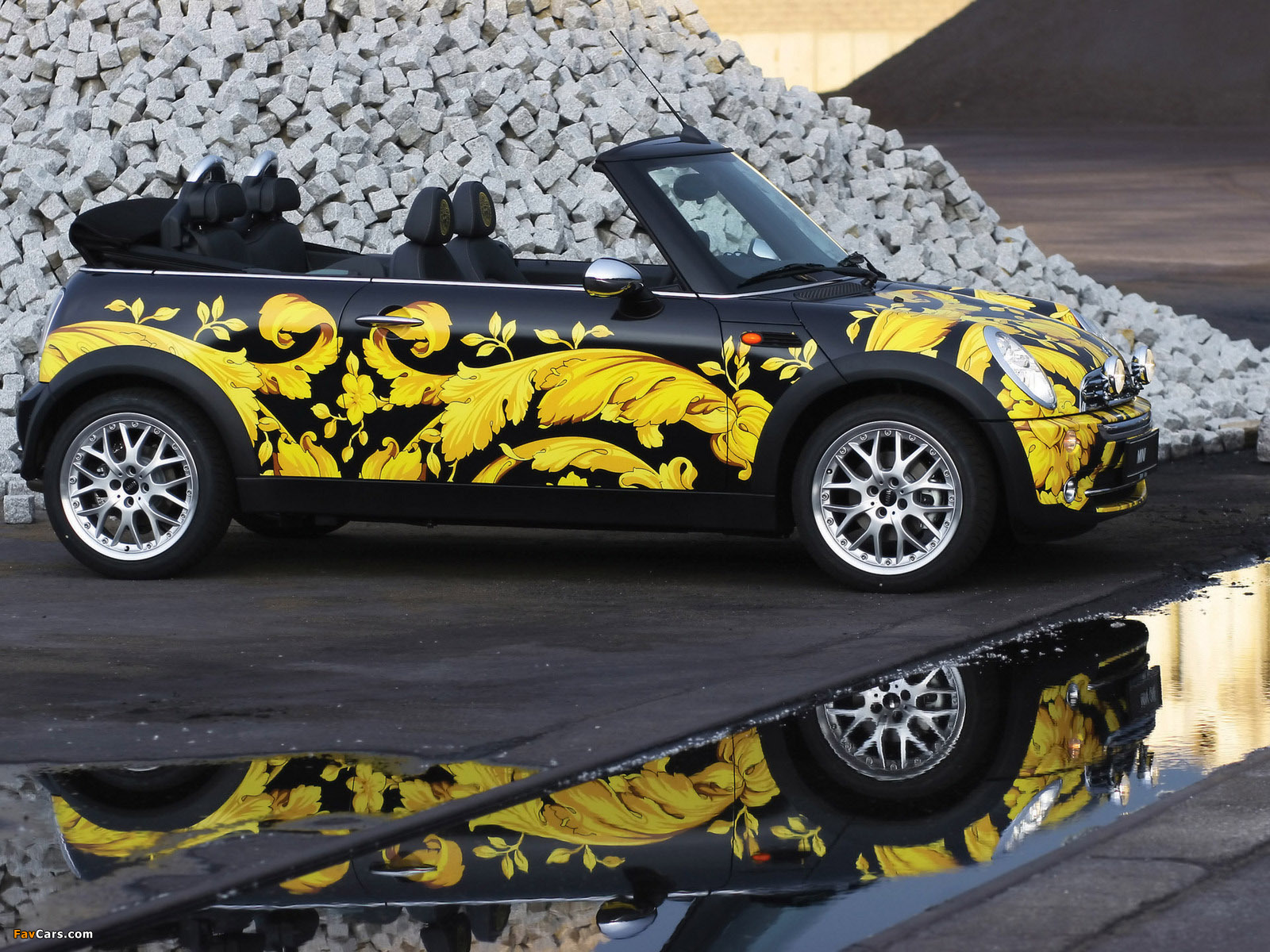 Mini Cooper Cabrio by Donatella Versace (R52) 2005 photos (1600 x 1200)