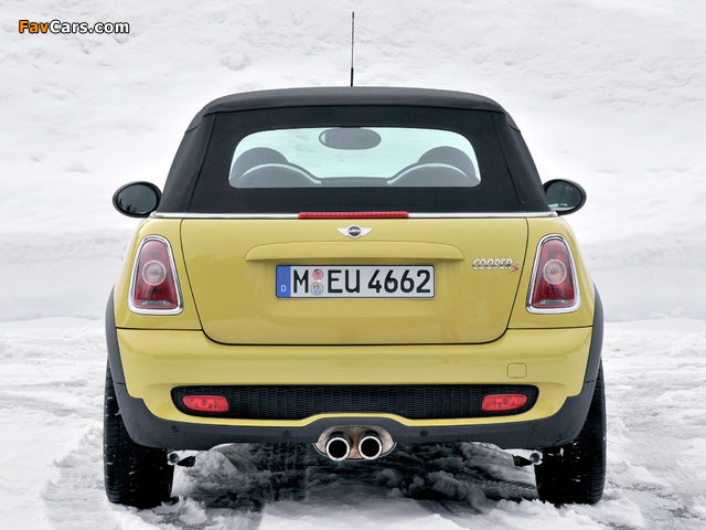 Mini Cooper S Cabrio (R57) 2009–10 photos (640 x 480)