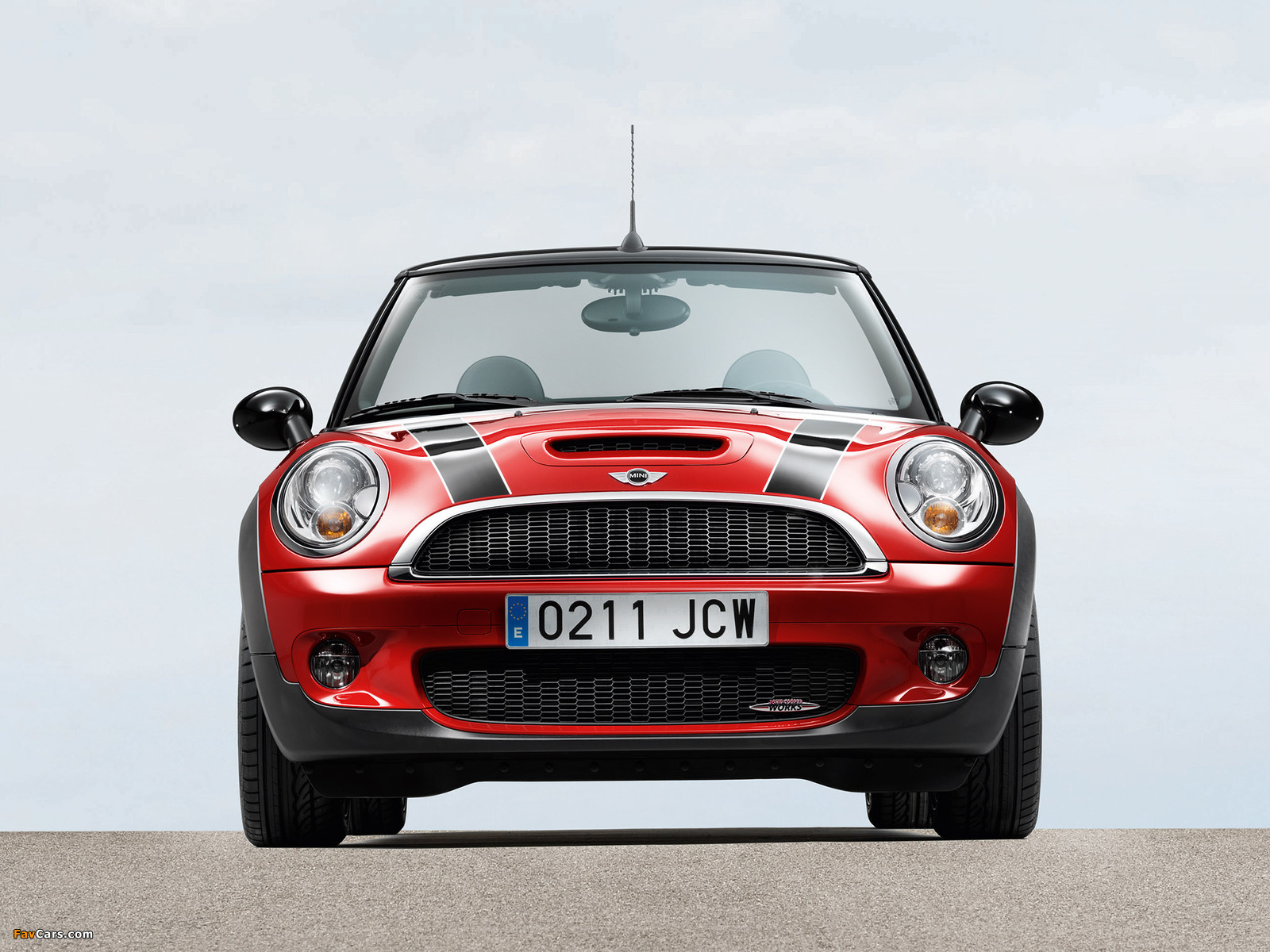 Mini John Cooper Works Cabrio (R57) 2009–10 photos (1600 x 1200)