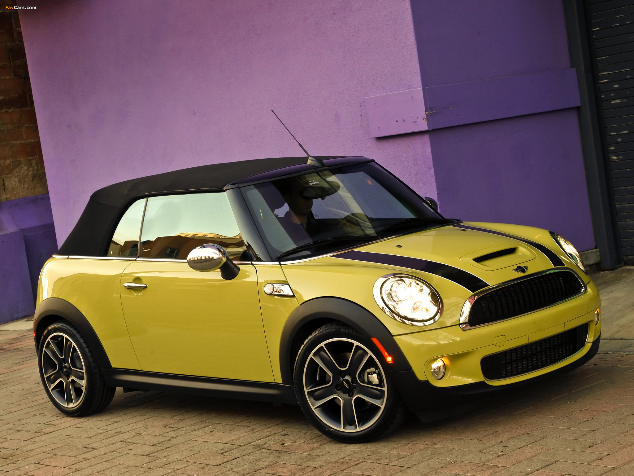 Mini Cooper S Cabrio US-spec (R57) 2009–10 pictures (2048 x 1536)