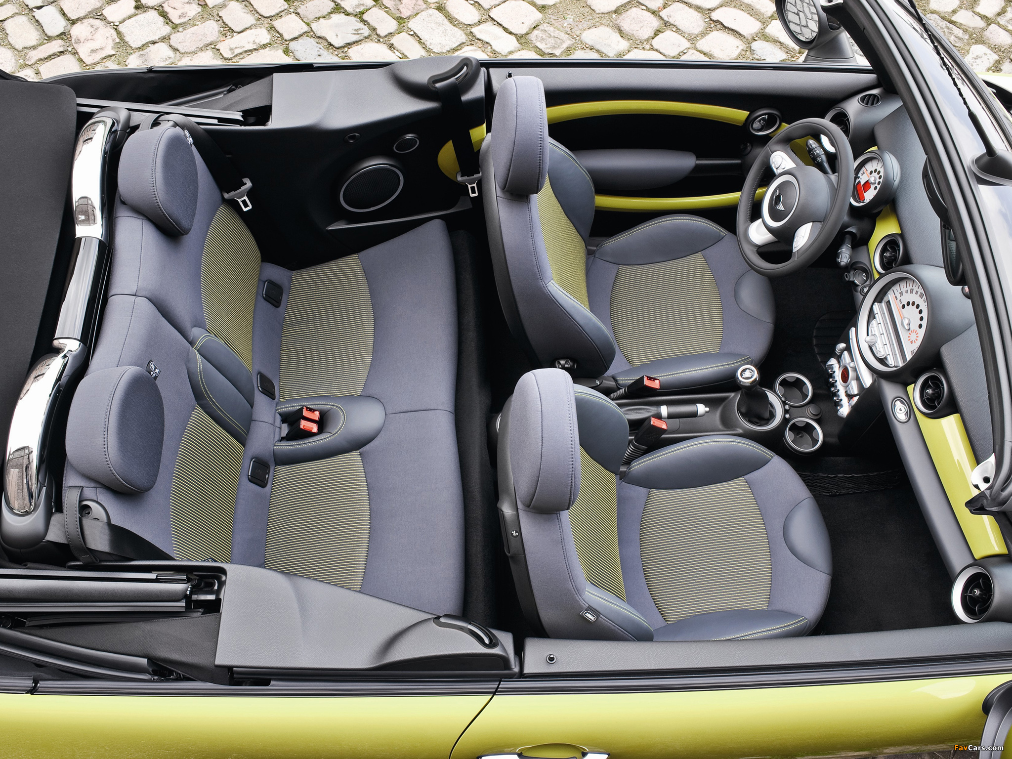 Mini Cooper S Cabrio (R57) 2009–10 pictures (2048 x 1536)