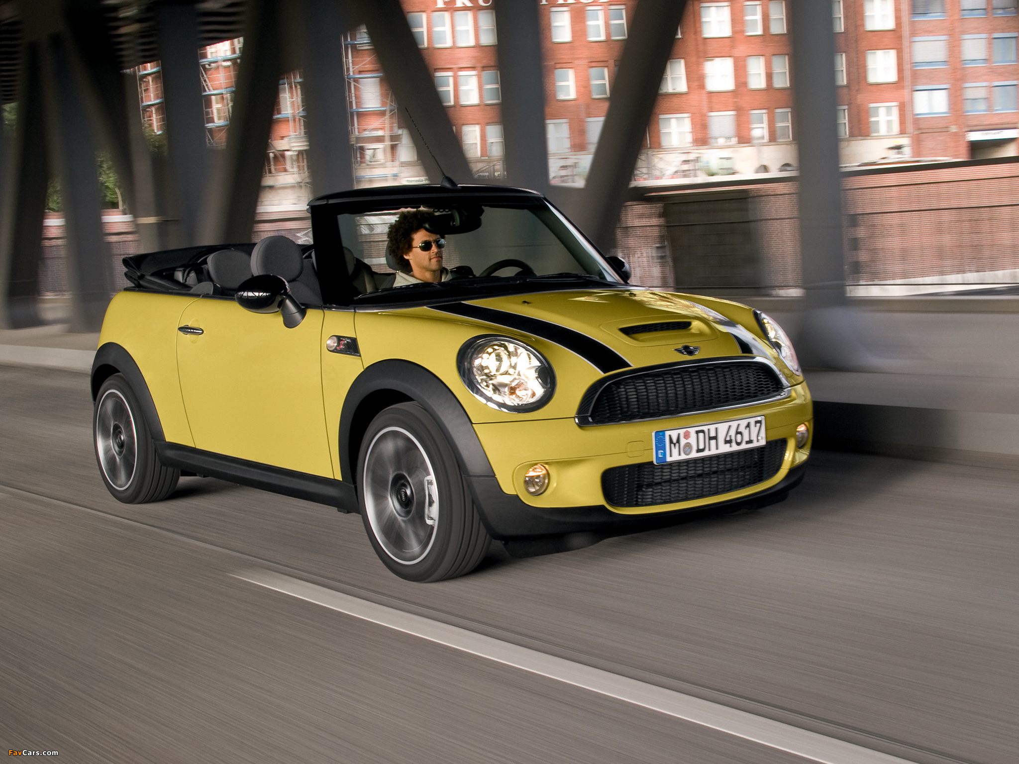 Photos of Mini Cooper S Cabrio (R57) 2009–10 (2048 x 1536)