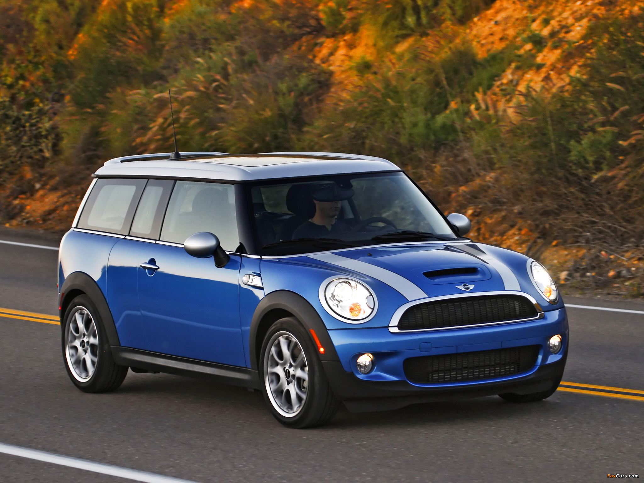 MINI Cooper S Clubman US-spec (R55) 2007–10 photos (2048 x 1536)