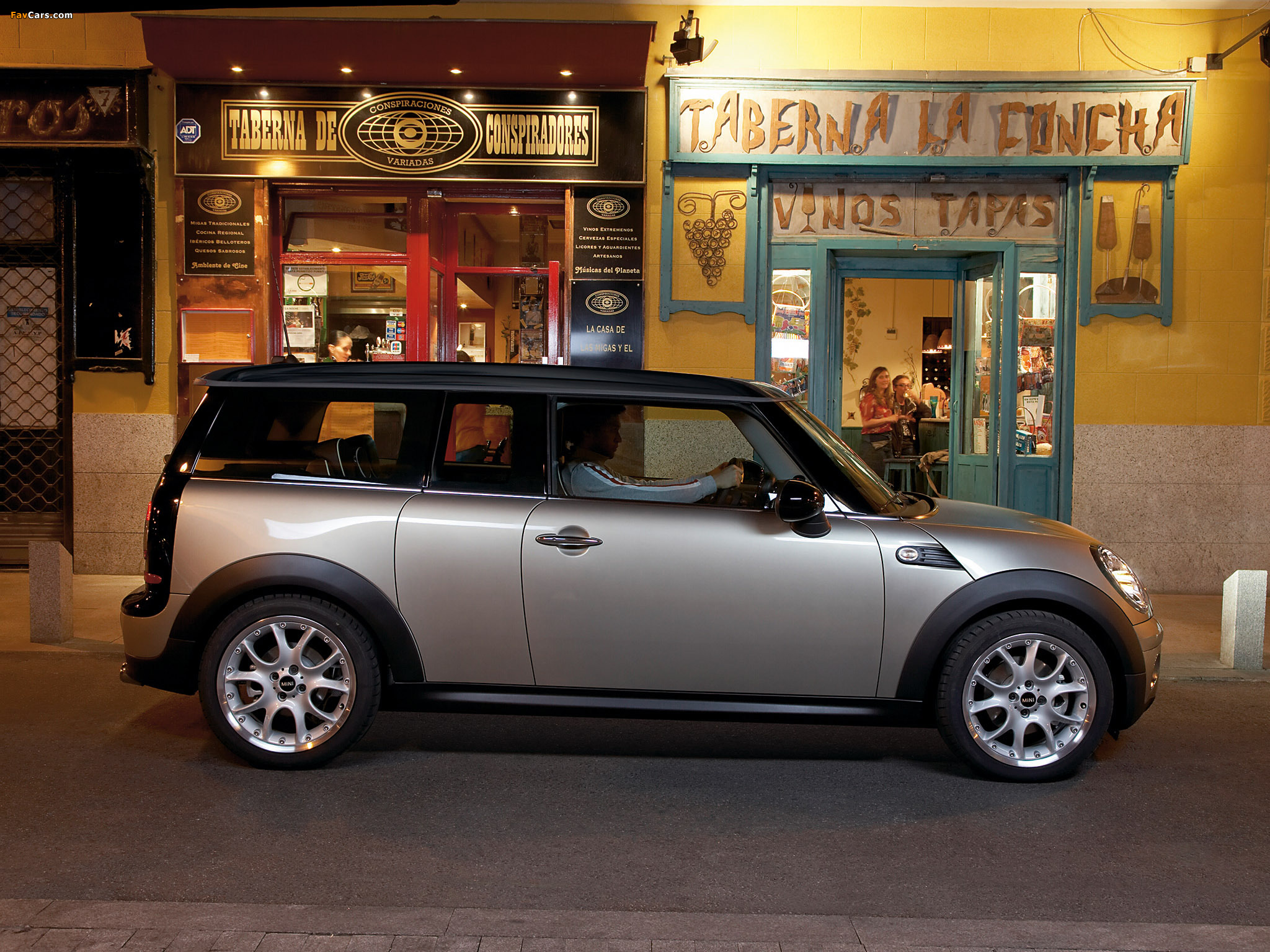 MINI Cooper D Clubman (R55) 2007–10 photos (2048 x 1536)