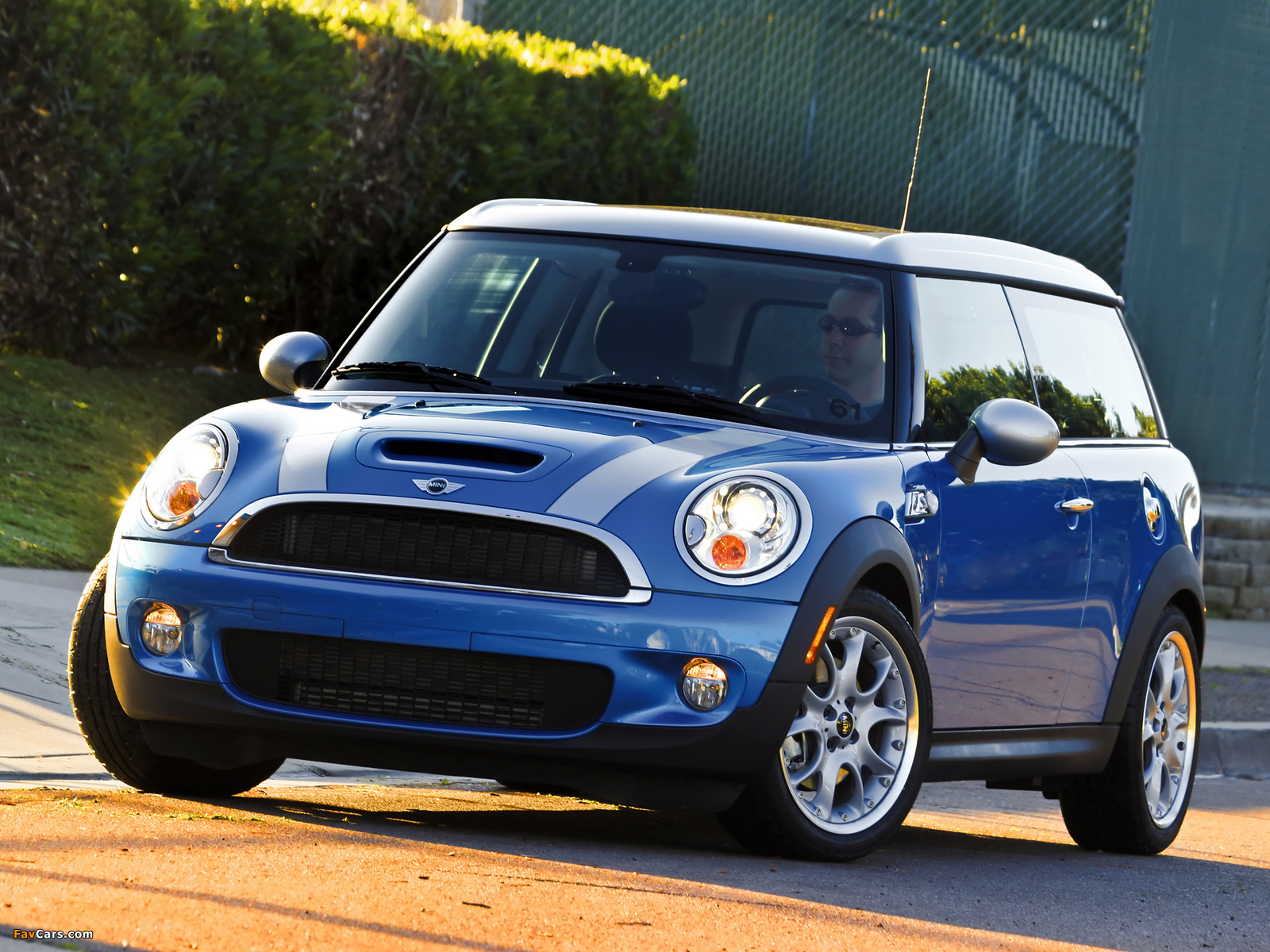 MINI Cooper S Clubman US-spec (R55) 2007–10 pictures (1600 x 1200)