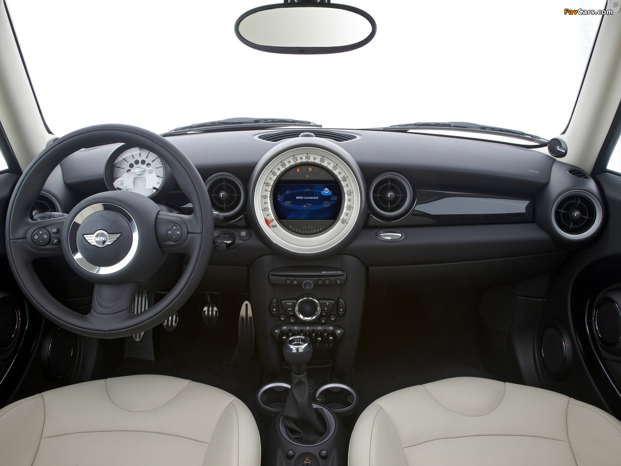 MINI Cooper S Clubman (R55) 2010 images (1280 x 960)