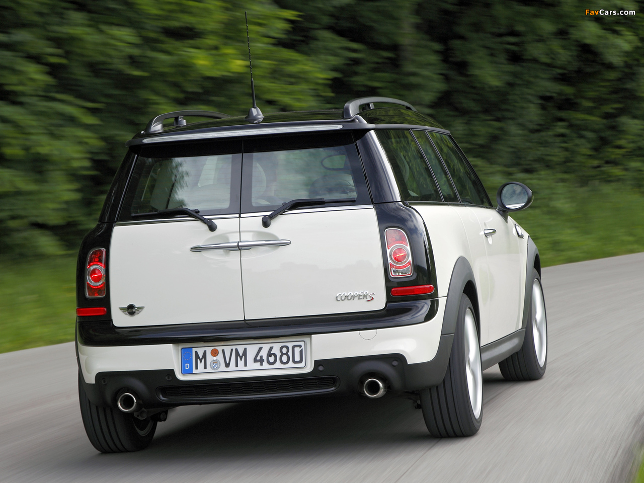 MINI Cooper S Clubman (R55) 2010 photos (1280 x 960)