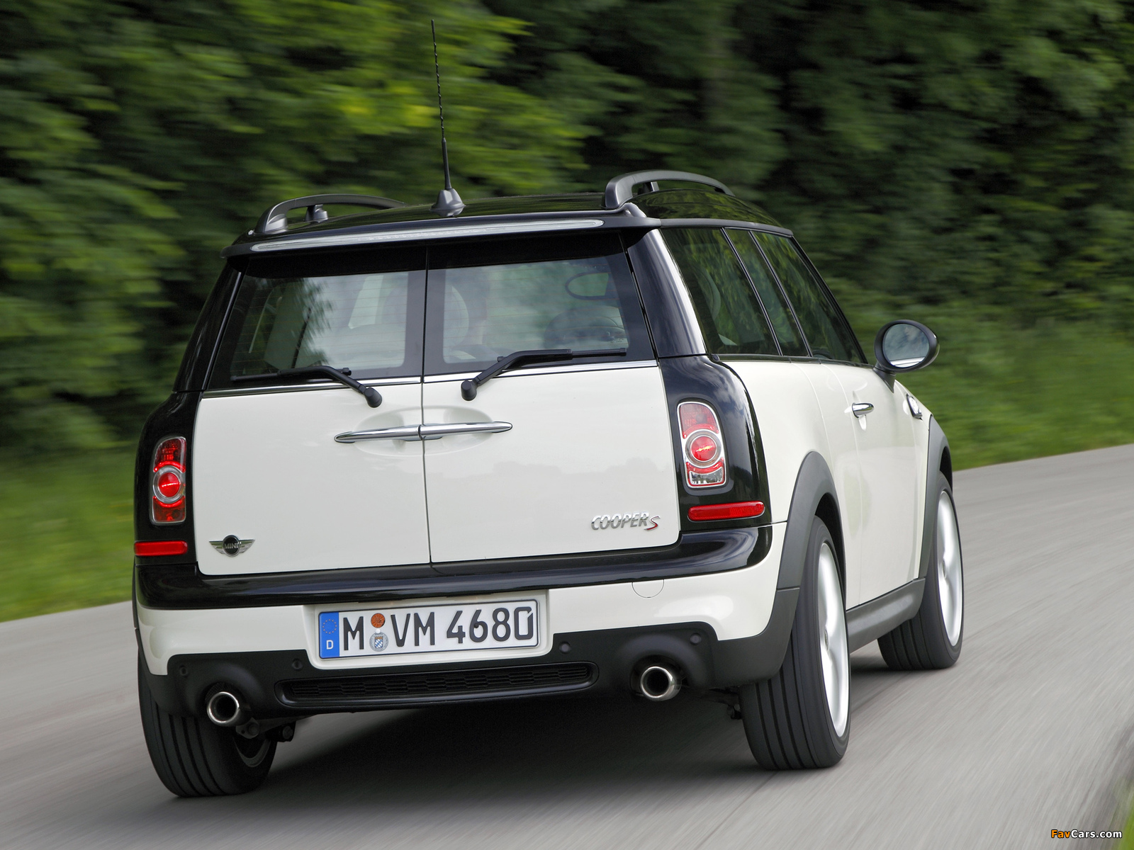 MINI Cooper S Clubman (R55) 2010 photos (1600 x 1200)