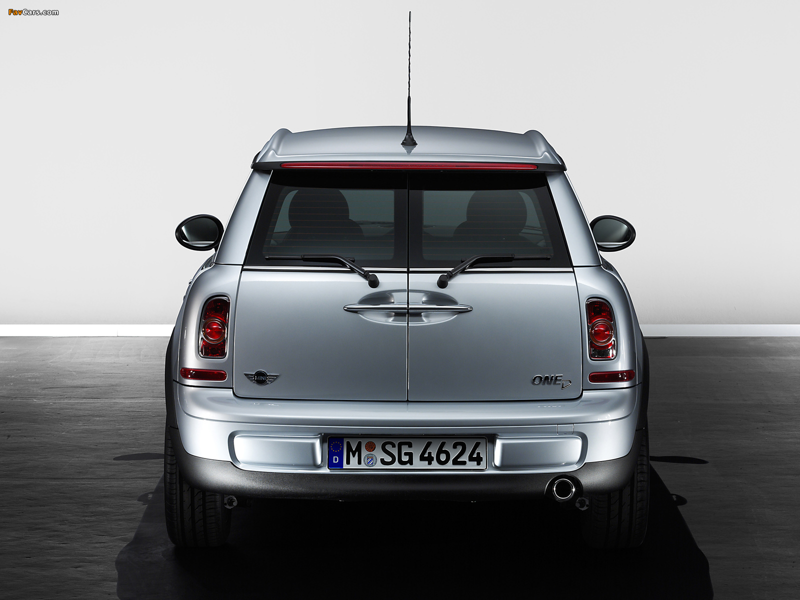 MINI One D Clubman (R55) 2010 photos (1600 x 1200)