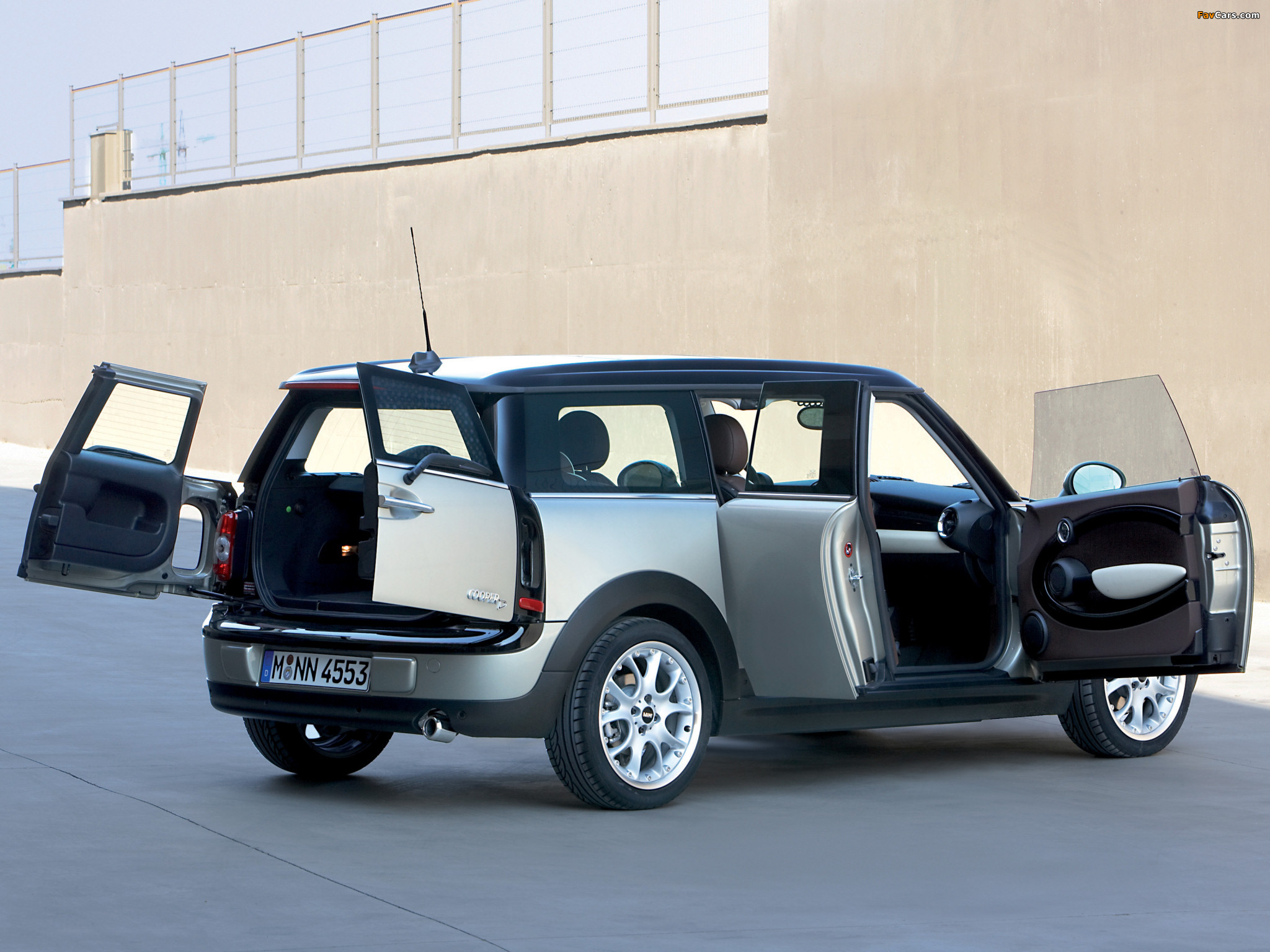 Photos of MINI Cooper D Clubman (R55) 2007–10 (2048 x 1536)