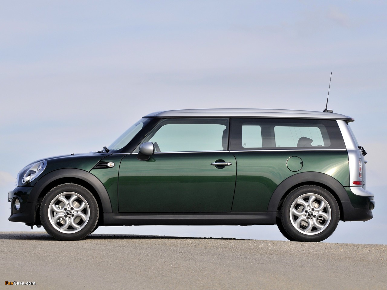 Photos of MINI Cooper D Clubman (R55) 2010 (1280 x 960)