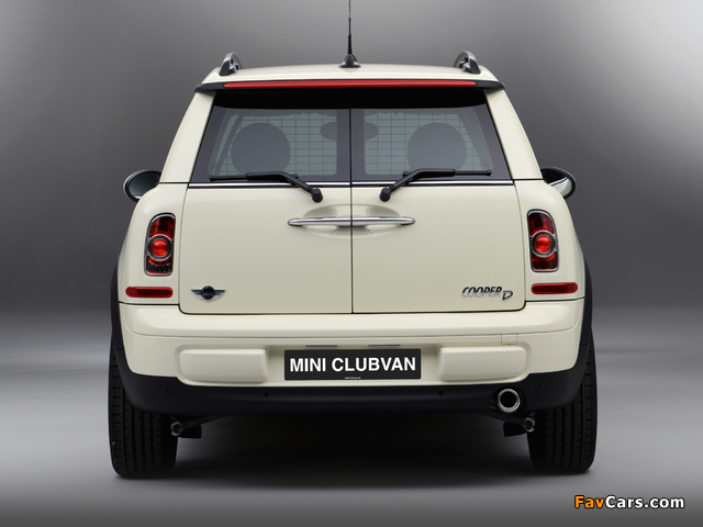 Images of MINI Cooper D Clubvan UK-spec (R55) 2012 (640 x 480)