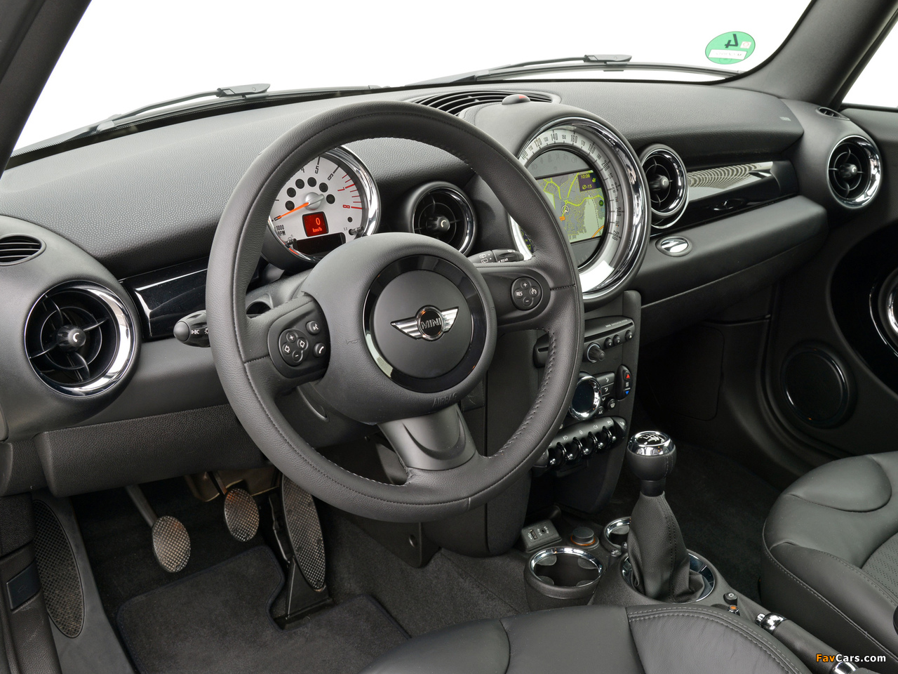 MINI Cooper Clubvan (R55) 2012 photos (1280 x 960)