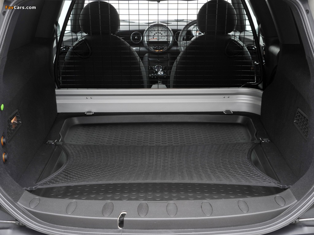MINI Cooper D Clubvan UK-spec (R55) 2012 pictures (1024 x 768)