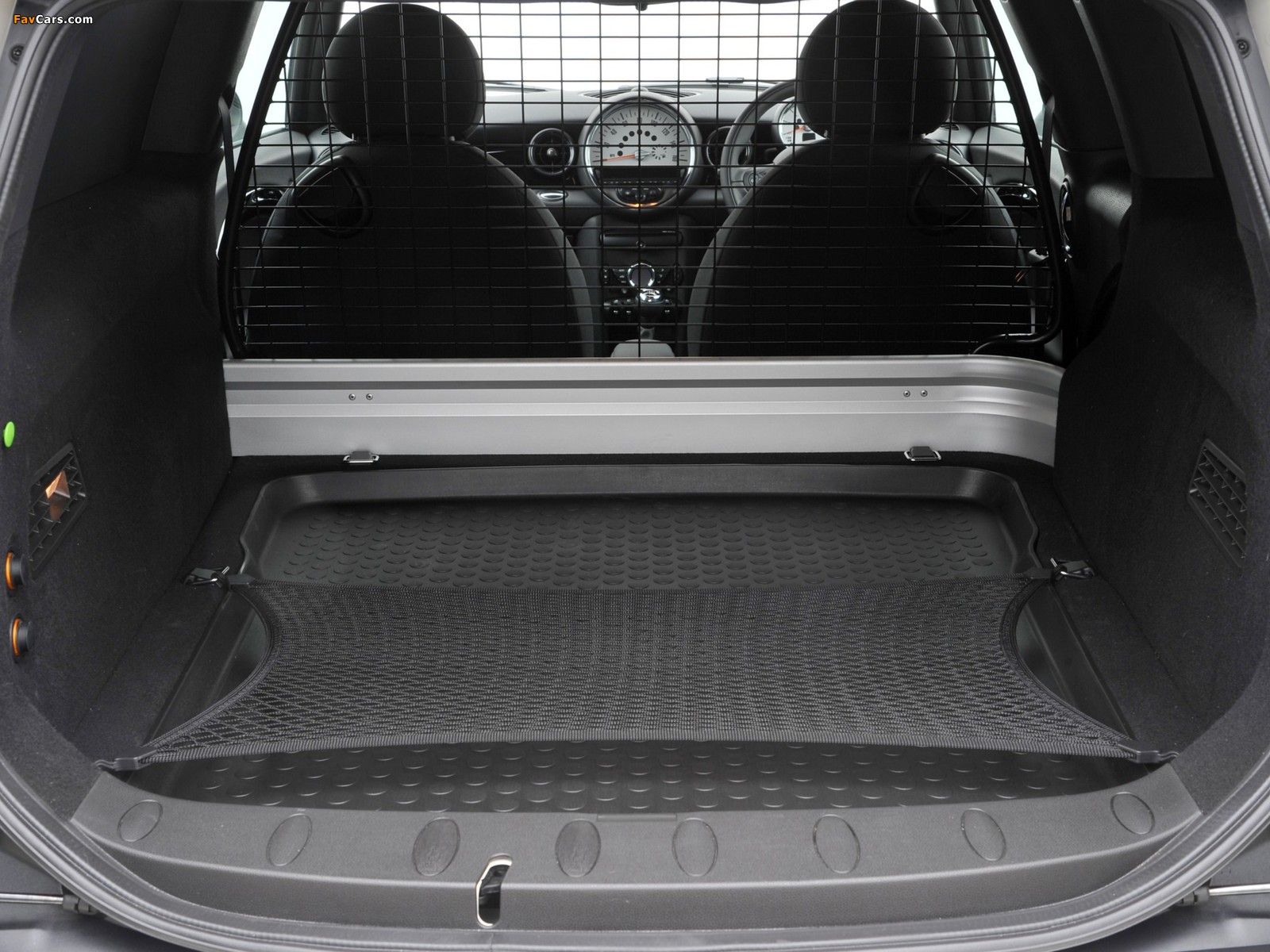 MINI Cooper D Clubvan UK-spec (R55) 2012 pictures (1600 x 1200)