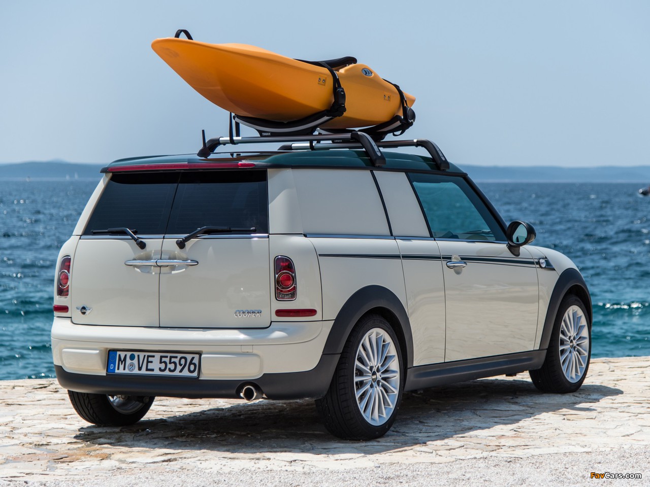 MINI Cooper Clubvan Accessorized (R55) 2013 photos (1280 x 960)