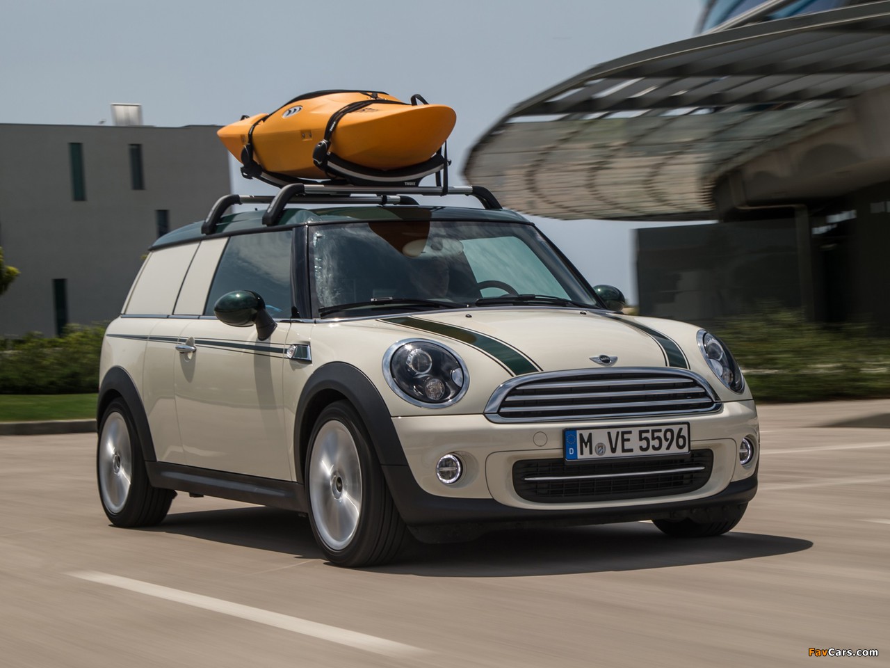 MINI Cooper Clubvan Accessorized (R55) 2013 photos (1280 x 960)