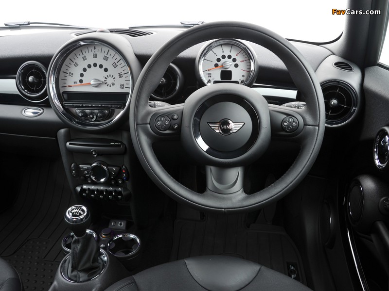Photos of MINI Cooper D Clubvan UK-spec (R55) 2012 (800 x 600)