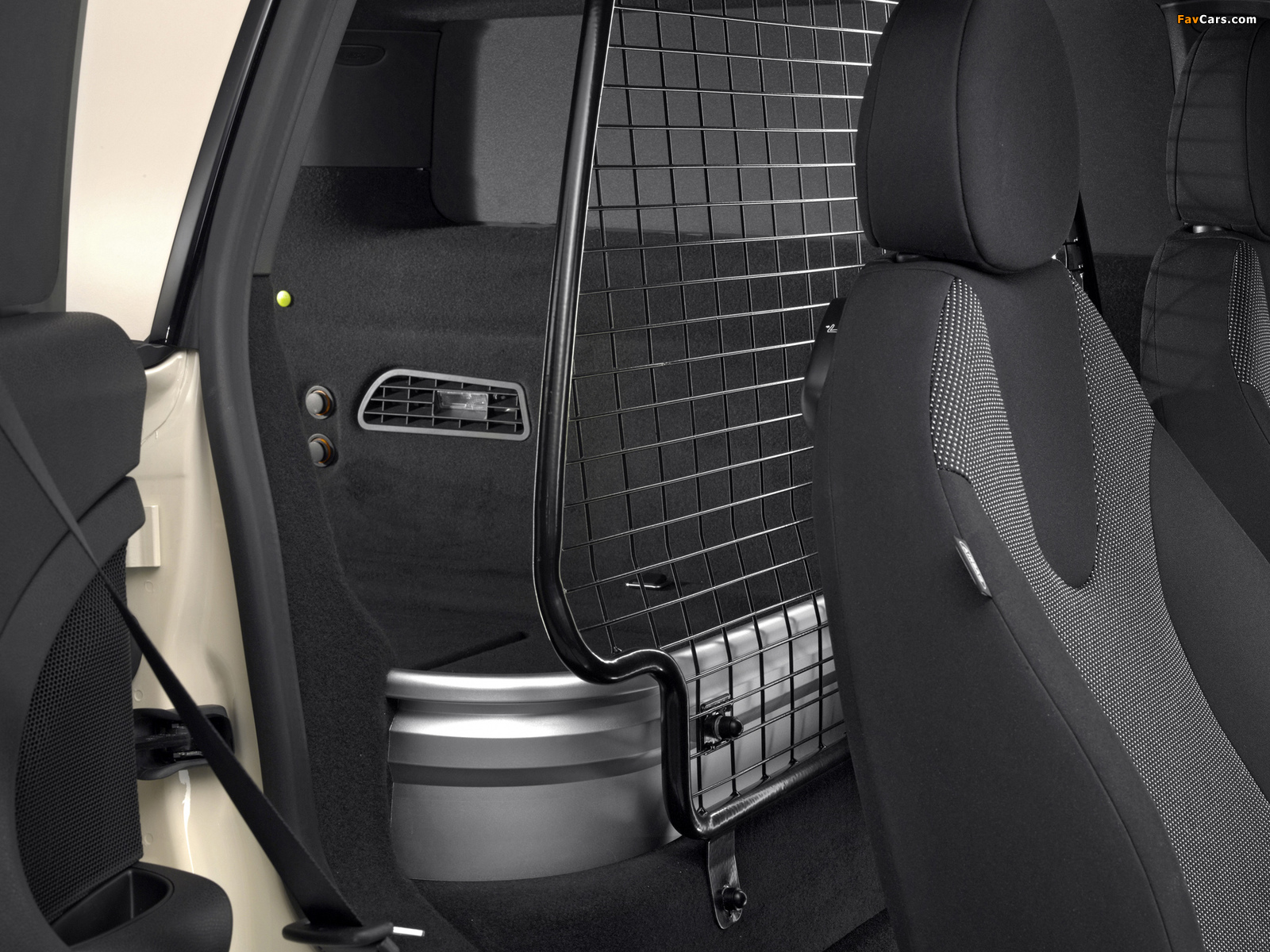 Photos of MINI Cooper Clubvan (R55) 2012 (1600 x 1200)