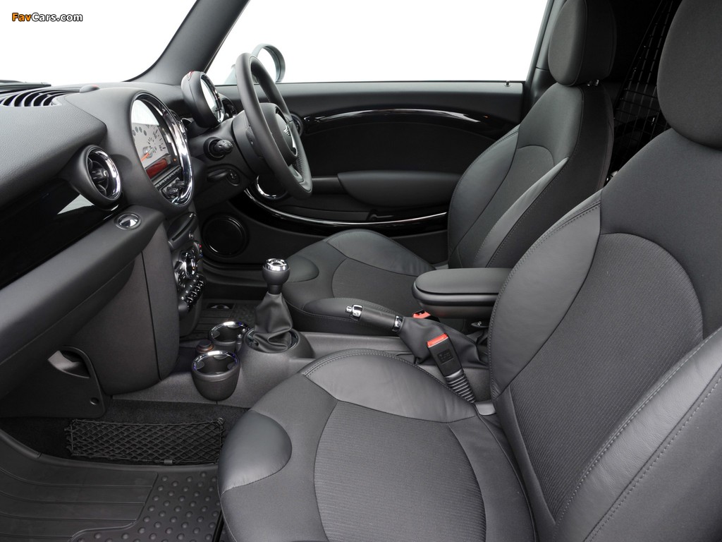 Pictures of MINI Cooper D Clubvan UK-spec (R55) 2012 (1024 x 768)