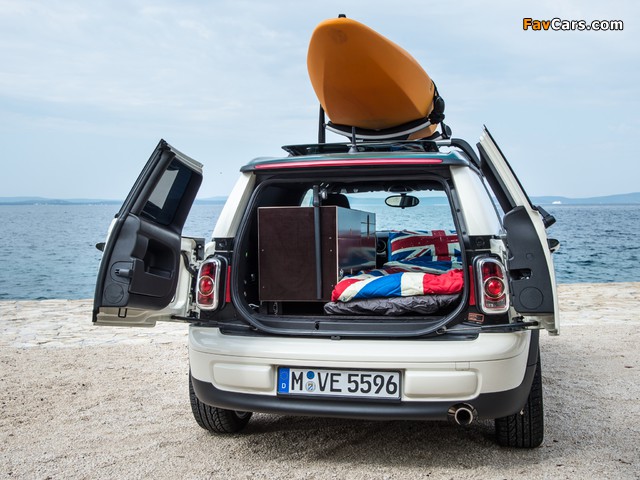 Pictures of MINI Cooper Clubvan Accessorized (R55) 2013 (640 x 480)