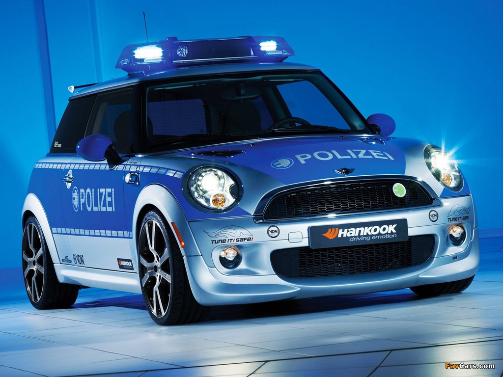 AC Schnitzer Mini E Polizei Concept 2010 pictures (1024 x 768)