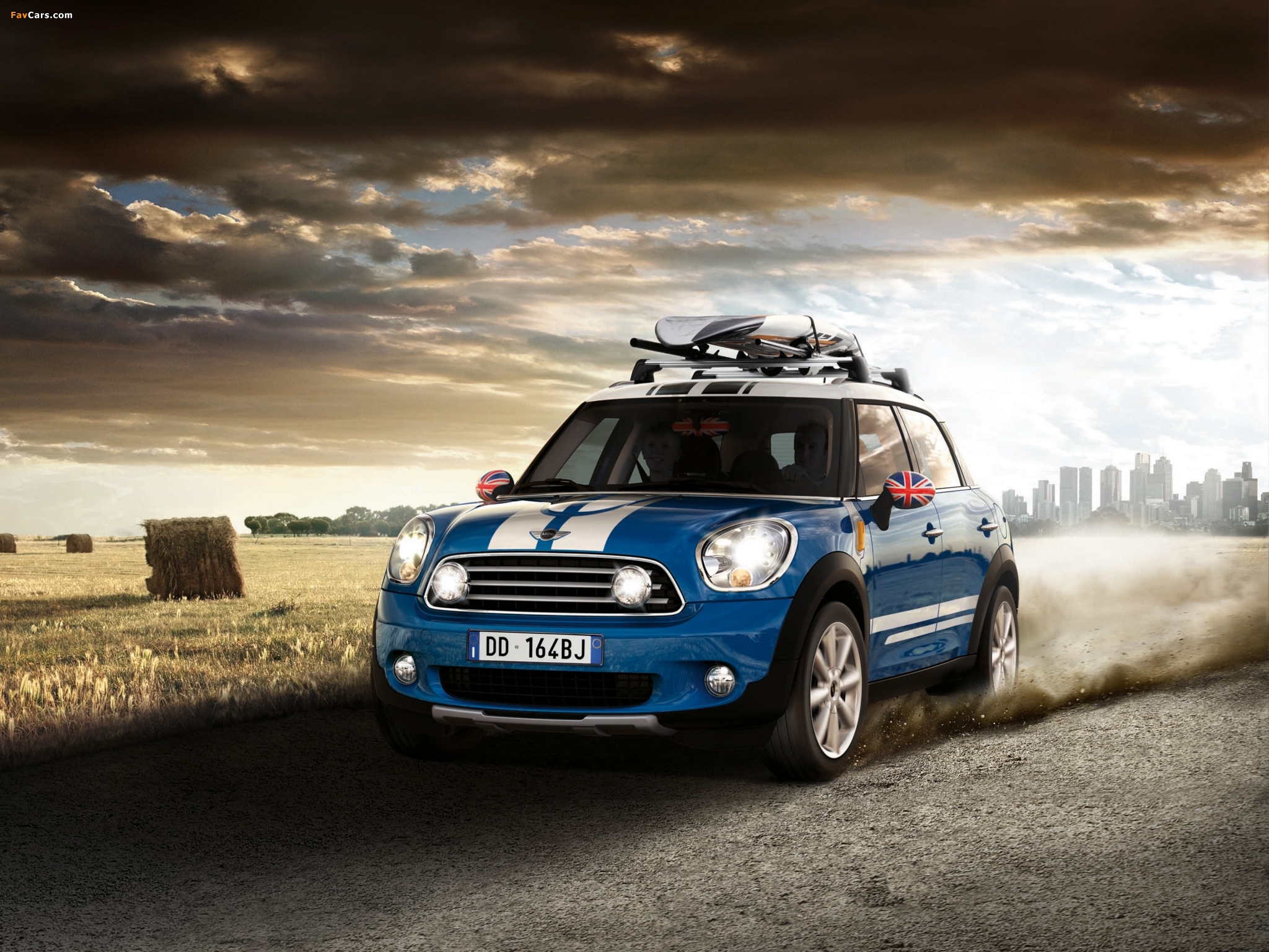 Images of Mini Cooper D Countryman Accessorized (R60) 2010 (2048 x 1536)