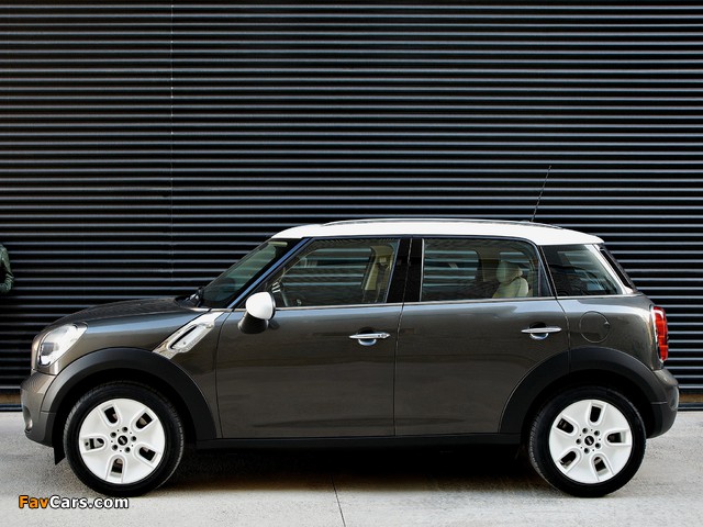 Images of Mini Cooper Countryman (R60) 2010–13 (640 x 480)