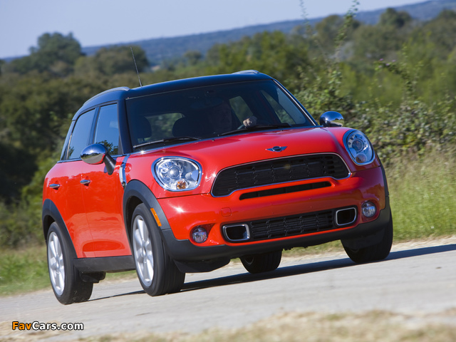 Images of Mini Cooper S Countryman US-spec (R60) 2010–13 (640 x 480)