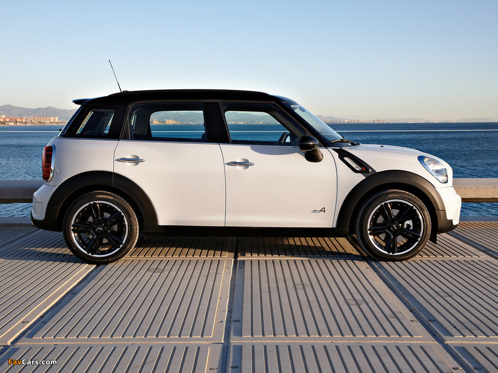 Images of Mini Cooper S Countryman All4 (R60) 2010–13 (1024 x 768)