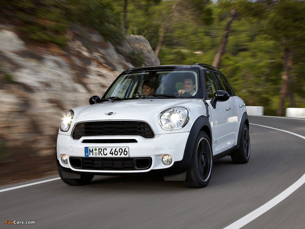 Images of Mini Cooper S Countryman All4 (R60) 2010–13 (1024 x 768)