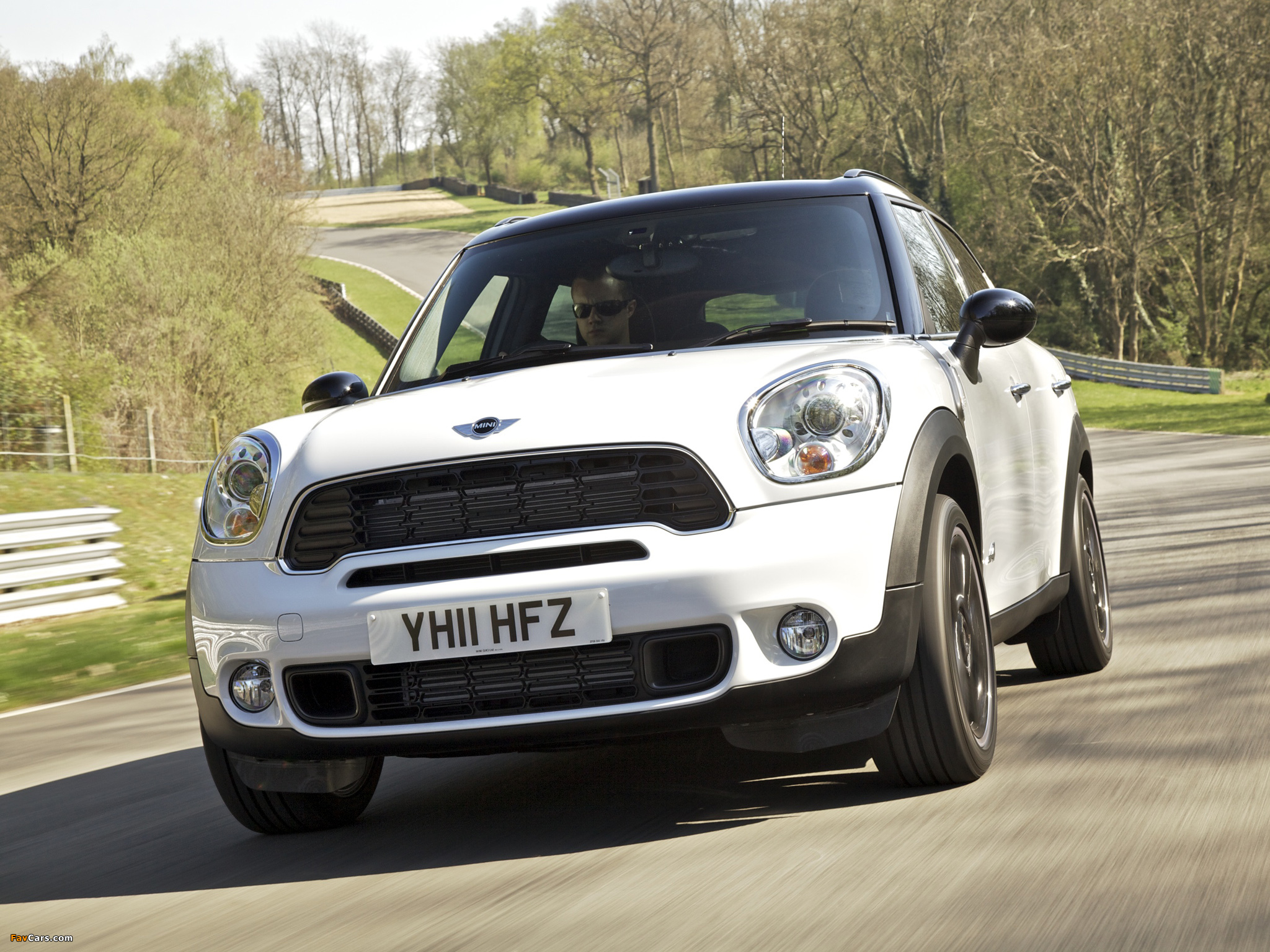 Images of Mini Cooper SD Countryman All4 UK-spec (R60) 2011–13 (2048 x 1536)