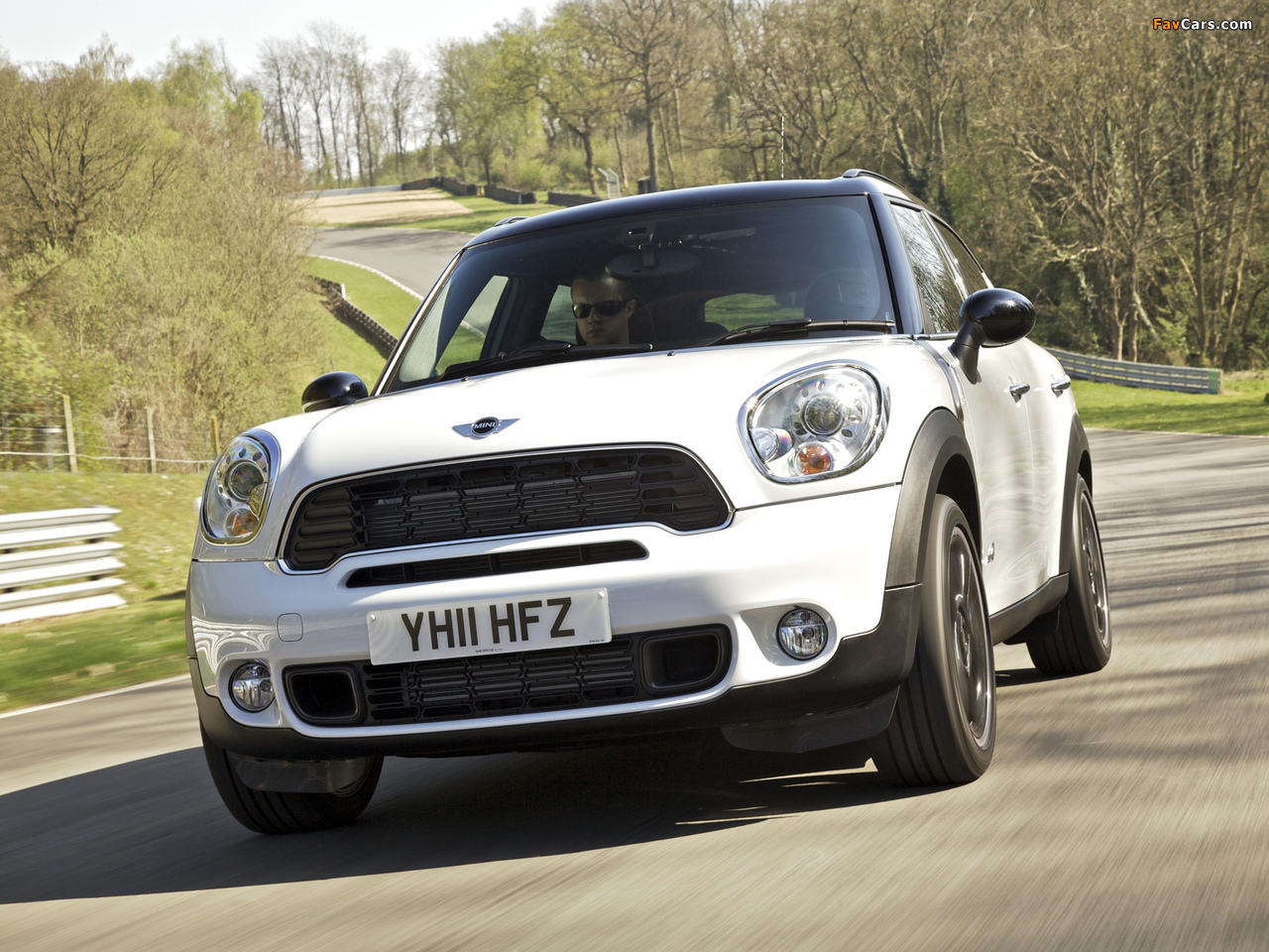 Images of Mini Cooper SD Countryman All4 UK-spec (R60) 2011–13 (1280 x 960)
