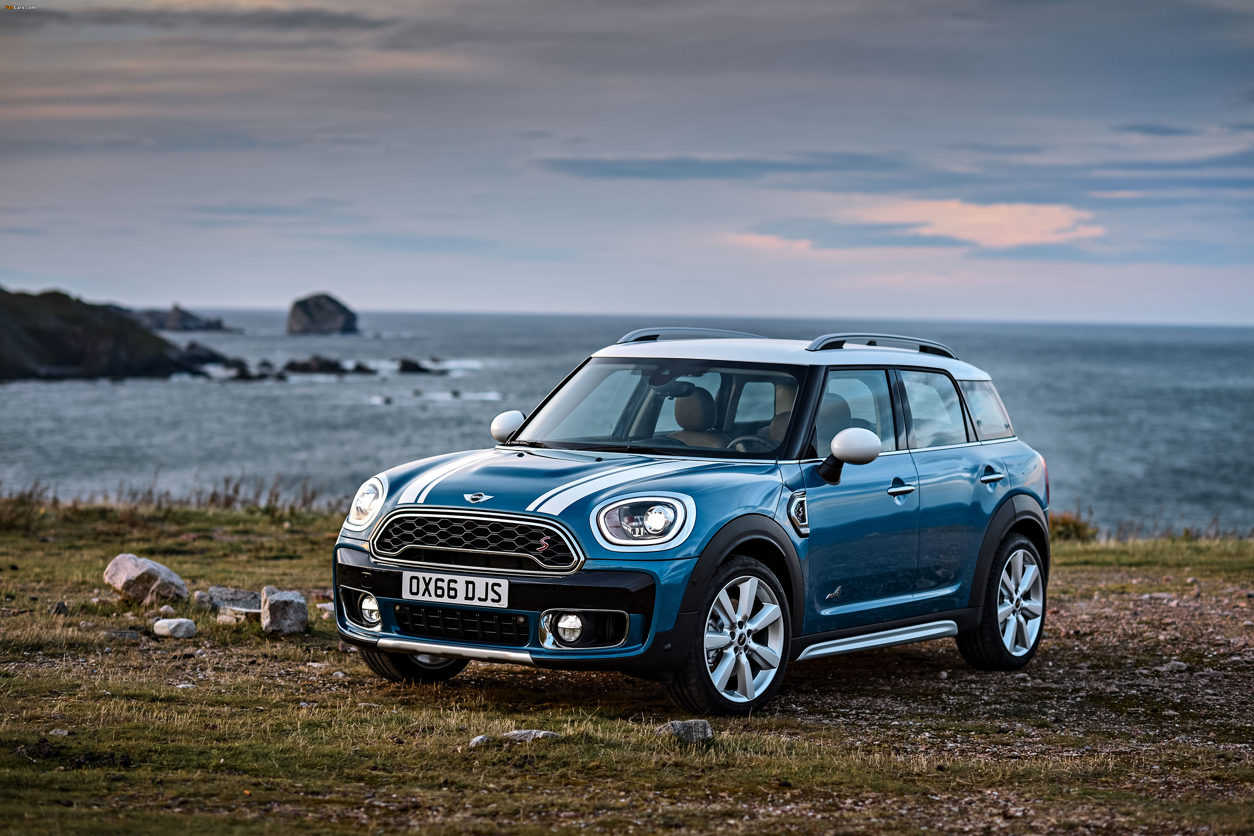 Images of MINI Cooper S Countryman ALL4 Exterior Optic Pack (F60) 2017 (4096 x 2731)
