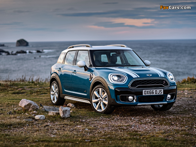 Images of MINI Cooper S Countryman ALL4 Exterior Optic Pack (F60) 2017 (640 x 480)