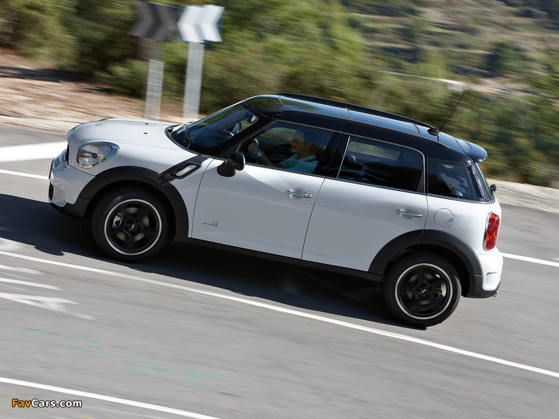 Mini Cooper S Countryman All4 (R60) 2010–13 photos (800 x 600)