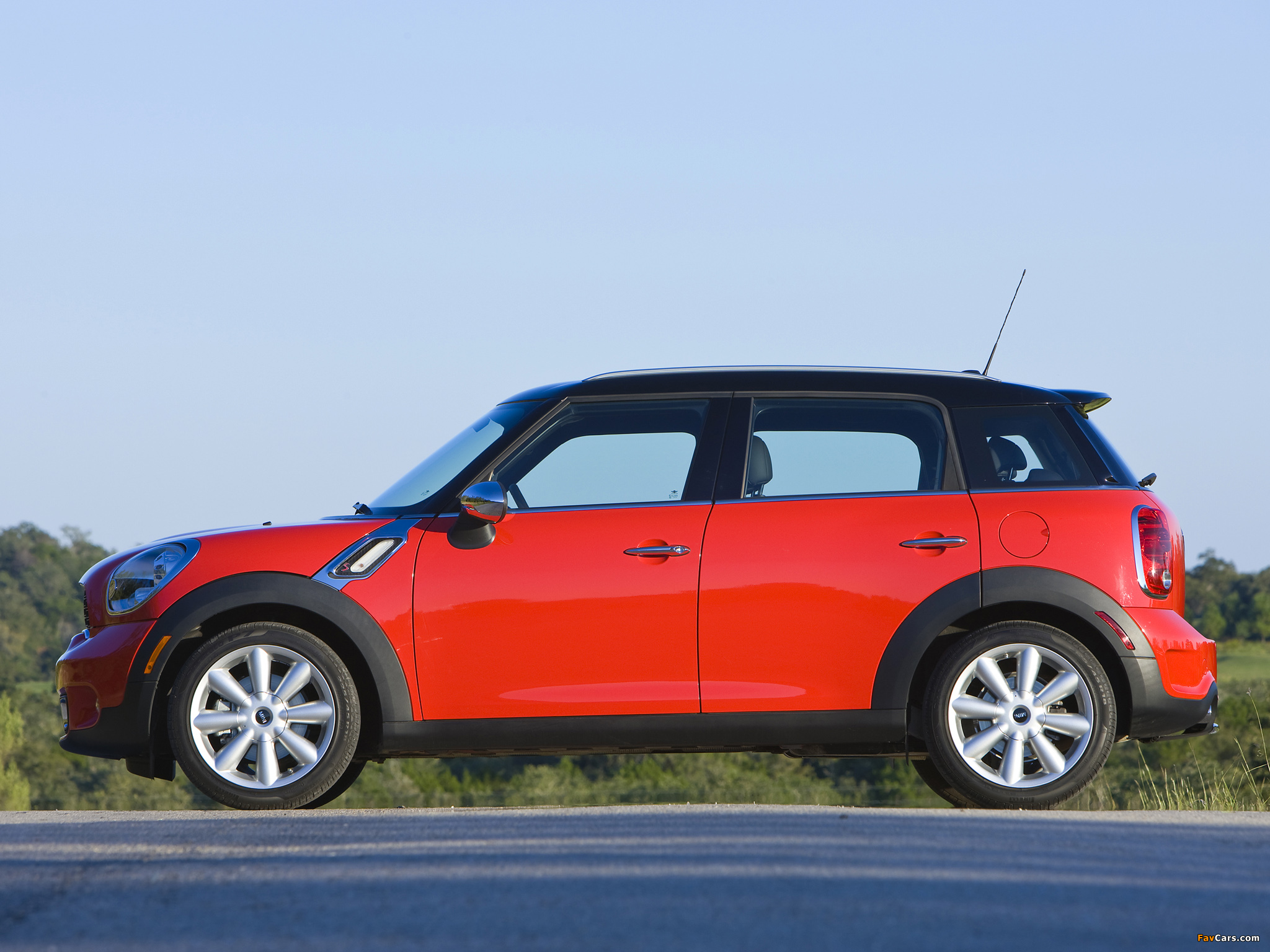 Mini Cooper S Countryman US-spec (R60) 2010–13 photos (2048 x 1536)